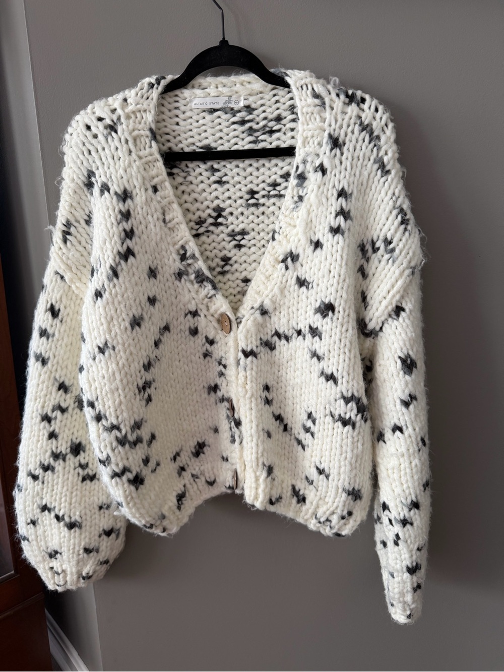Altar'd State White Cardigan with Black Speckle Detail. Medium/Large